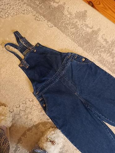 tulum cins: Qadınlar üçün denim kombinezon - Model: Klassik cins kombinezon, düz — 2