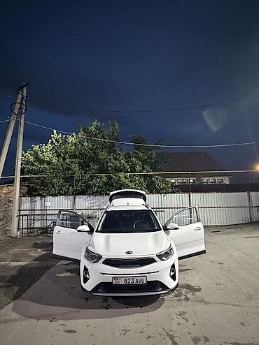 Продажа авто: Kia Stonic: 2019 г., 1.6 л, Автомат — 2