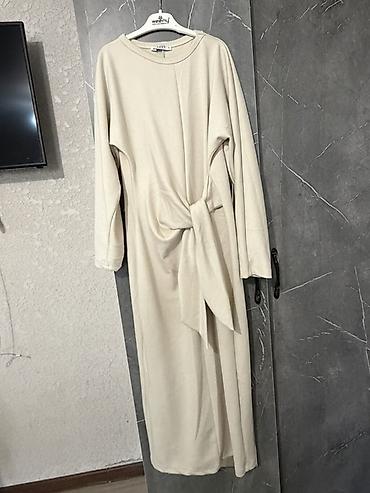 Вечерние платья: 1) Турецкое платье в отличном состоянии. Покупала за 13 000спродаю — 9