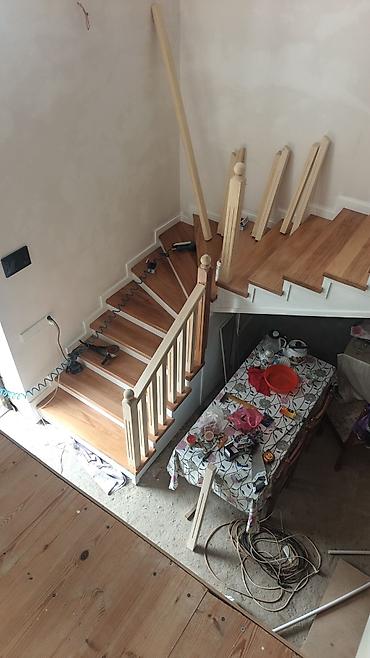 saatlar divar: Yeni Pilləkən məhəccəri, Taxta, Ödənişli çatdırılma — 5