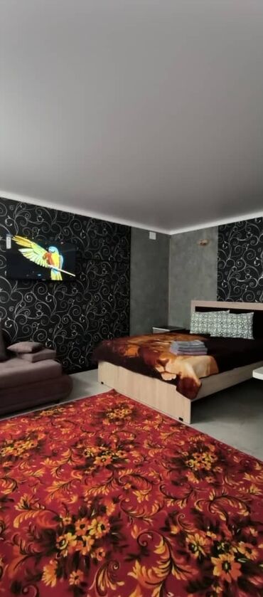 Посуточная аренда квартир: 1 комната, Круглосуточное заселение, Постельное белье, Душевая кабина — 2