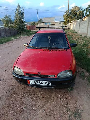 обмен 124: Mazda 121: 1991 г., Механика, Бензин, Седан — 2