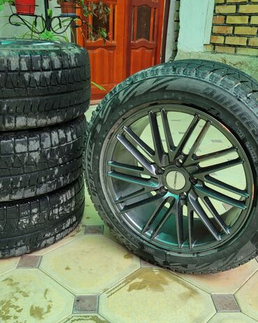 7 ка: ;продам (vossen) диски r17(титан) с шинами(зимняя)
;комплект