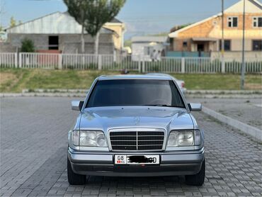Mercedes-Benz: Mercedes-Benz E 220: 1993 г., 2.2 л, Автомат, Бензин, Седан