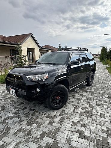 капот на голф: Toyota 4Runner: 2020 г., 4 л, Автомат, Газ, Внедорожник — 1