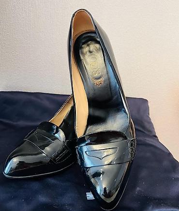 Мокасины и лоферы: TOD'S - Qara laklı qadın tufliləri - Model: klassik loafer-dizaynlı — 1