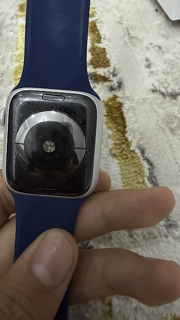 samsung a41: Apple Watch 5-го поколения
Акб-93 %
Память:32гб
Состояние отличное — 3