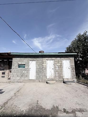 Продажа коттеджей и домов: 6 комнат и более, 100 м², 4 соток, Бишкек, Собственник — 13