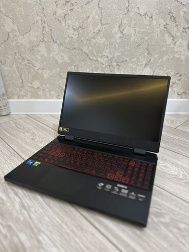 Dell: Acer Nitro 5 (2023) – RTX 3060 | i5-12500H | 8GB RAM | 512GB SSD |