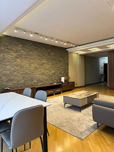 Долгосрочная аренда квартир: 3 комнаты, Агентство недвижимости, Без подселения, С мебелью полностью — 10