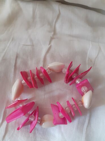 h: Handmade, Materijal: Perlice