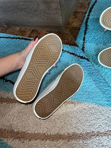 Личные вещи: Туфли, 37, 38, 38.5, Toms, Новый, цвет - Белый, Самовывоз, Платная доставка — 5