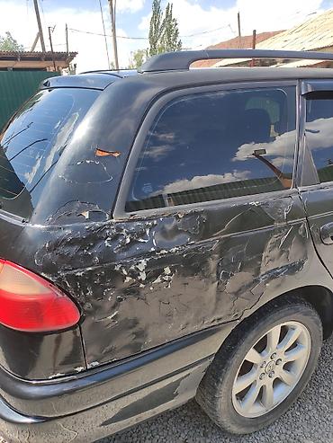 универсал 210: Toyota Avensis: 2001 г., 1.8 л, Механика, Бензин, Универсал — 6