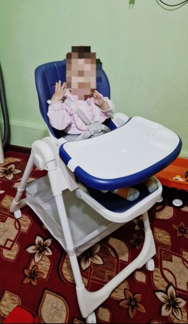 кормящий стул: Стульчик для кормления Для девочки, Для мальчика, Б/у