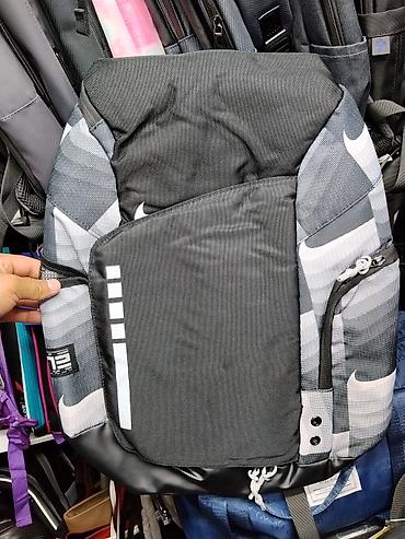 dlivery bag: Рюкзак Nike с анатомическими лямками - Вместительный основной отсек — 1