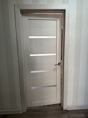 реставрация деревянных дверей: Дверь с окнами, Б/у, 2 *80, Самовывоз