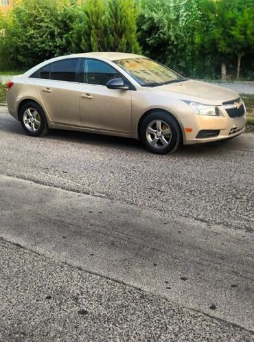 Chevrolet: Chevrolet Cruze: 1.4 l | 2011 il 212400 km Sedan — 4