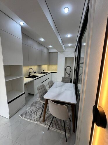 бокс для малярки: 2 комнаты, 79 м², 105 серия, 9 этаж, Дизайнерский ремонт