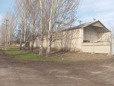 Продажа складов и мастерских: Продаётся угловой участок под склад/База производство Площадь: 76 — 25