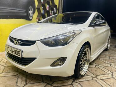 Hyundai: Hyundai Elantra: 1.8 l | 2011 il Sedan — 5