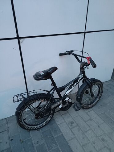 Uşaq velosipedləri: İşlənmiş İki təkərli Uşaq velosipedi 16", sürətlərin sayı: 1, Ünvandan götürmə, Ödənişli çatdırılma — 4