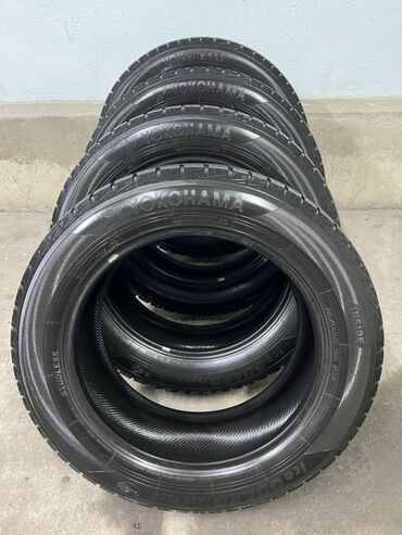 Шины 215 / 60 / R 17, Зима, Новый, Комплект, Легковые, Япония, Yokohama