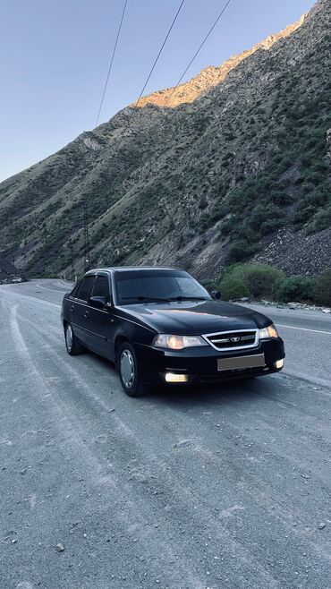 Daewoo: Daewoo Nexia: 2012 г., 1.6 л, Механика, Газ, Седан