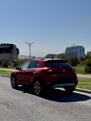 smart forfour: Kia Stonic: 2019 г., 1.4 л, Автомат, Бензин, Кроссовер — 4