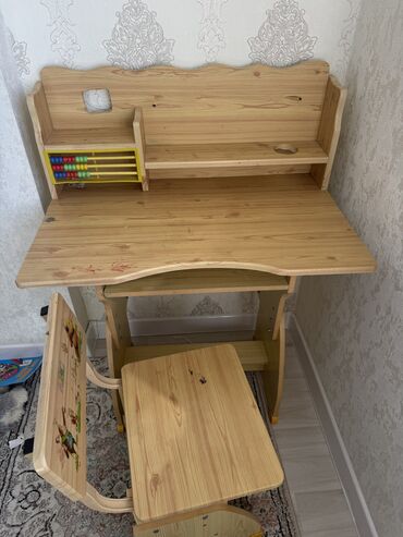 Детский мир: Детский велосипед, 2-колесный, 4 - 6 лет, Для девочки, Б/у