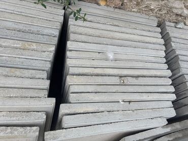 kabancik daslari: Ag tek reng tamet