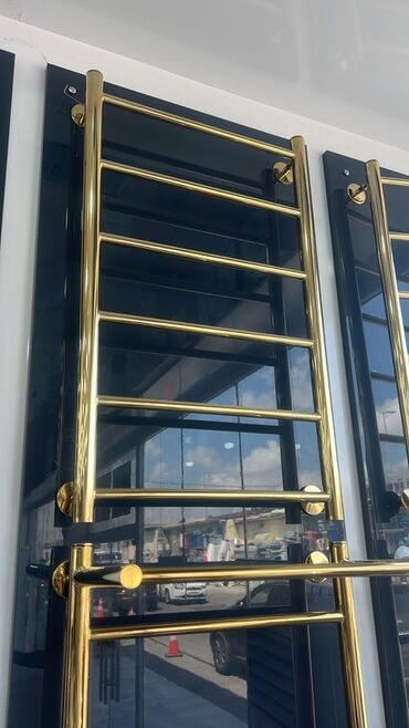 Hamam suşilkaları: Divara quraşdırılan, dəsmal qurutmaq üçün nəzərdə tutulmuş xrom -da lalafo.az — 12 Hamam suşilkaları: Divara quraşdırılan, dəsmal qurutmaq üçün nəzərdə tutulmuş xrom — 12