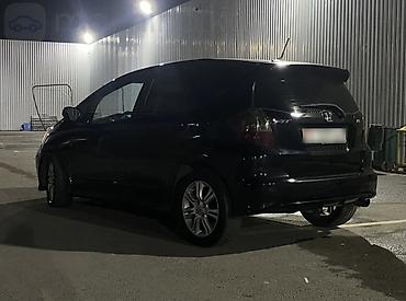 вито бампер: Honda Fit: 2017 г., Автомат, Бензин, Хэтчбэк — 3