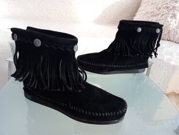 aksice cizme: Ugg boots, color - Black, 35