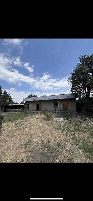 Продажа коттеджей и домов: Продаётся времянка с.Кунтуу ул.Молдосана Участок 3.10 соток at lalafo.kg — 1 Продажа коттеджей и домов: Продаётся времянка с.Кунтуу ул.Молдосана Участок 3.10 соток — 1