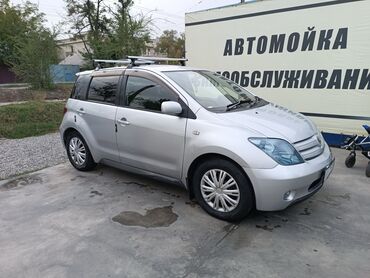 Toyota: Toyota ist: 2002 г., 1.5 л, Автомат, Бензин