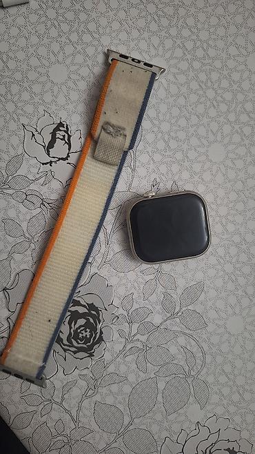 honor 600: Смарт-часы в квадратном корпусе с сенсорным экраном. В комплект входят — 3