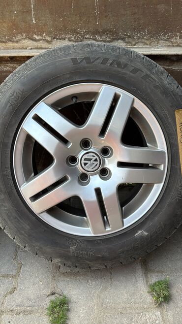шины на бмв: Диски R 15 Volkswagen, Комплект, отверстий - 5, Б/у
