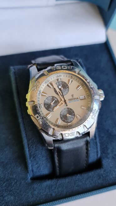 Ručni satovi: Sat muski sa kutijom sve radi — 3