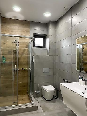 Продажа коттеджей и домов: Продается дом в селе Чон-сарыой дом расположен со стороны озера, до — 12