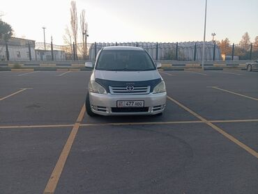 продаю связи с переездом: Toyota Ipsum: 2002 г., 2.4 л, Автомат, Бензин, Минивэн
