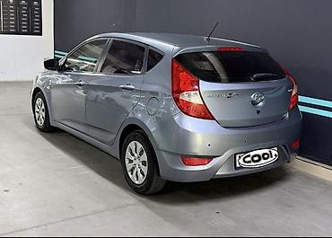 byd e1: Hyundai Accent: 2017 г., 1.6 л, Робот, Дизель, Хэтчбэк — 2