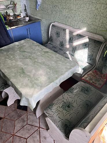 продаю кухонные гарнитуры бу: Кухонный уголок с обеденным столом Б/У Состояние среднее - — 6