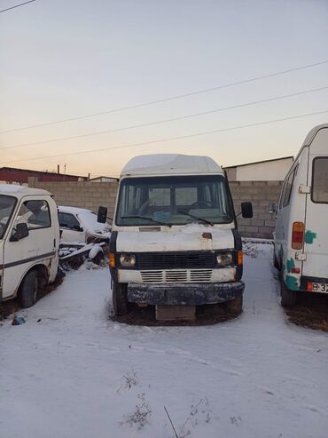 муссо истана: Mercedes-Benz Sprinter: 1991 г., 2.9 л, Механика, Дизель, Фургон