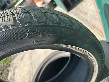 резина 14 с: Комплект шин Bridgestone зимних (нешипованных) - Размер: 215/45 R17 - — 3