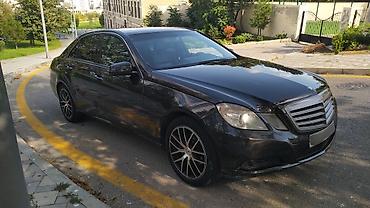 Mercedes-Benz E-Class: 2.2 l | 2009 il Sedan