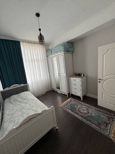 Yeni tikili: 4 otaqlı, Yeni tikili, 141 kv. m — 12