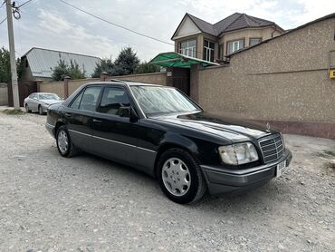 расрочкага машина алам: Mercedes-Benz E-Class: 1994 г., 2.2 л, Автомат, Бензин, Седан