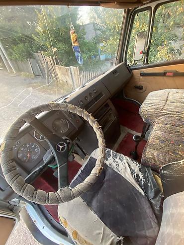 гигант двигатель: Mercedes-Benz : 1992 г., 4 л — 5