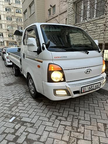 Легкий грузовой транспорт: Легкий грузовик, Hyundai, Б/у — 4