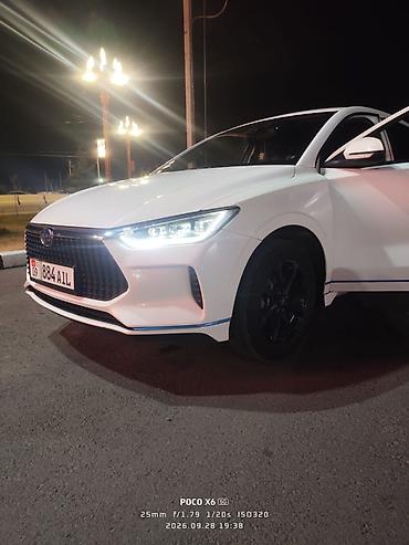 BYD: BYD Qin: 2020 г., Автомат, Электромобиль, Седан — 2